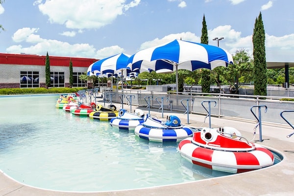 Theme Parks in North Charleston